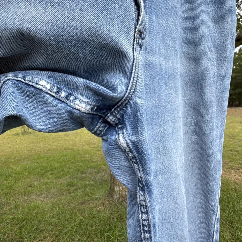 Vintage Lee Jeans Men 36x30 Light Wash Straight Leg Denim Distressed MadeUSA 90s - Picture 6 of 12